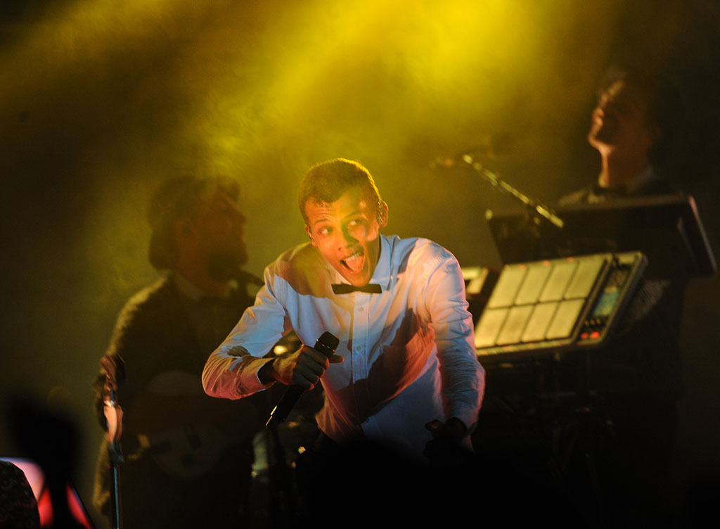 Stromae beim Konzert in Kigali