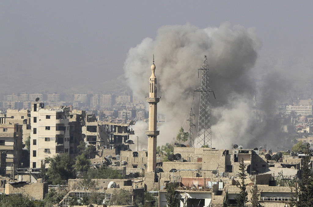 Rauchwolken über Jobar, im Osten von Damaskus (15.10.)