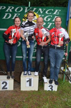 SKIN Cup 5 in Battice: Déborah Schmitz, Valérie Schmitz, Patrick Schmitz, Baudouin Ritzen (v.l.n.r.)