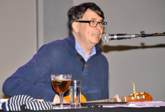 Lit.Eifel: Volker Strübing begeisterte im "Alten Schlachthof" in Eupen