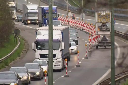 Bauarbeiten auf der E42 zwischen Lambermont und Theux