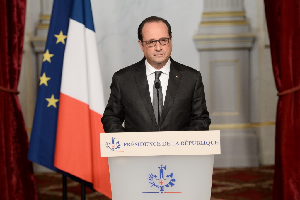Hollande ruft dreitägige Staatstrauer aus