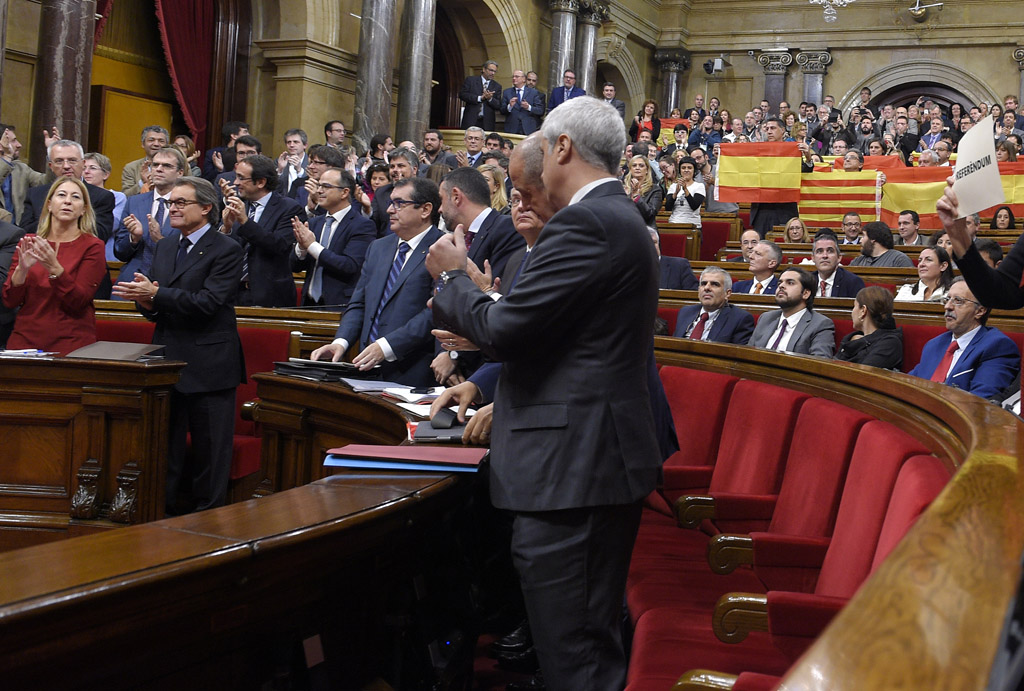 Sitzung im katalanischen Parlament in Barcelona (9.11.)