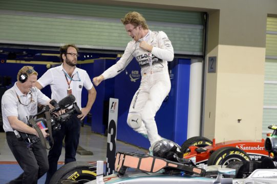 Rosberg gewinnt zum Saisonabschluss