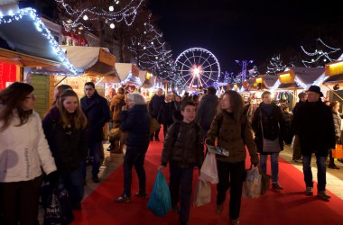 Weihnachtsmarkt in Brüssel unter erhöhten Sicherheitsmaßnahme