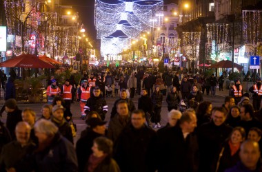 Weihnachtsmarkt in Brüssel unter erhöhten Sicherheitsmaßnahme