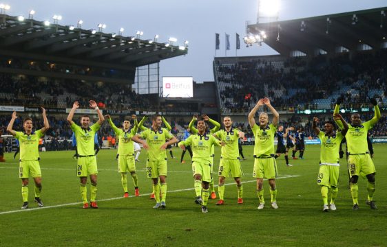 Die Spieler von Anderlecht freuen sich über den 4:1-Sieg gegen den FC Brügge