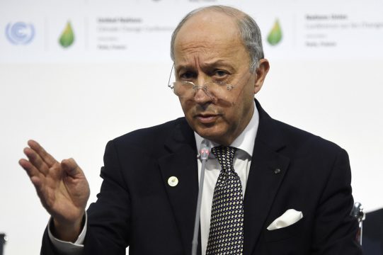 Frankreichs Außenminister Laurent Fabius bei der Klimakonferenz in Paris (9.12.)