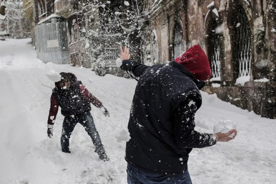 Schneeschlacht in Istanbul