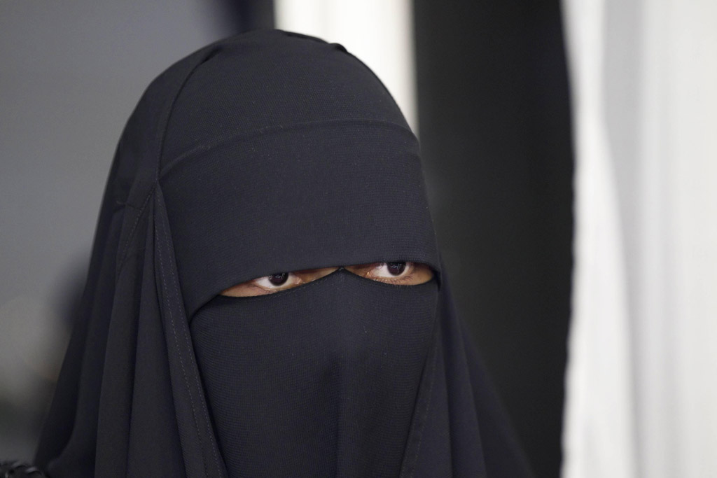 Archivbild: Niqab-Trägerin