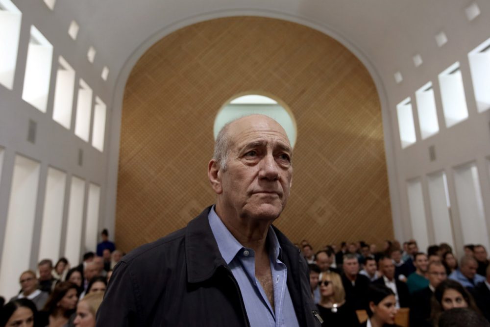 Ehud Olmert am Dienstag im Gerichtssaalin Jerusalem