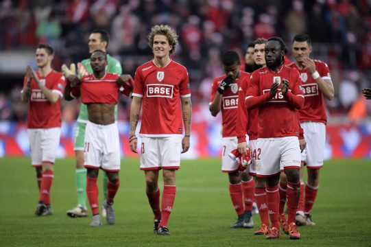 Standard Lüttich besiegt Mouscron mit 3:0