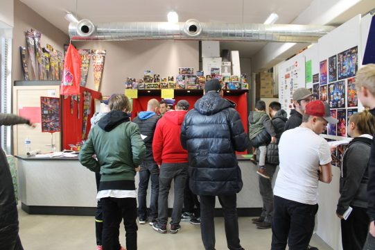 Feuerwerks-Verkauf im Kelmiser Bauhaus Tychon