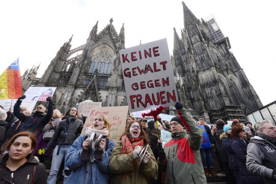 Demonstration gegen Sexismus und Rassismus in Köln