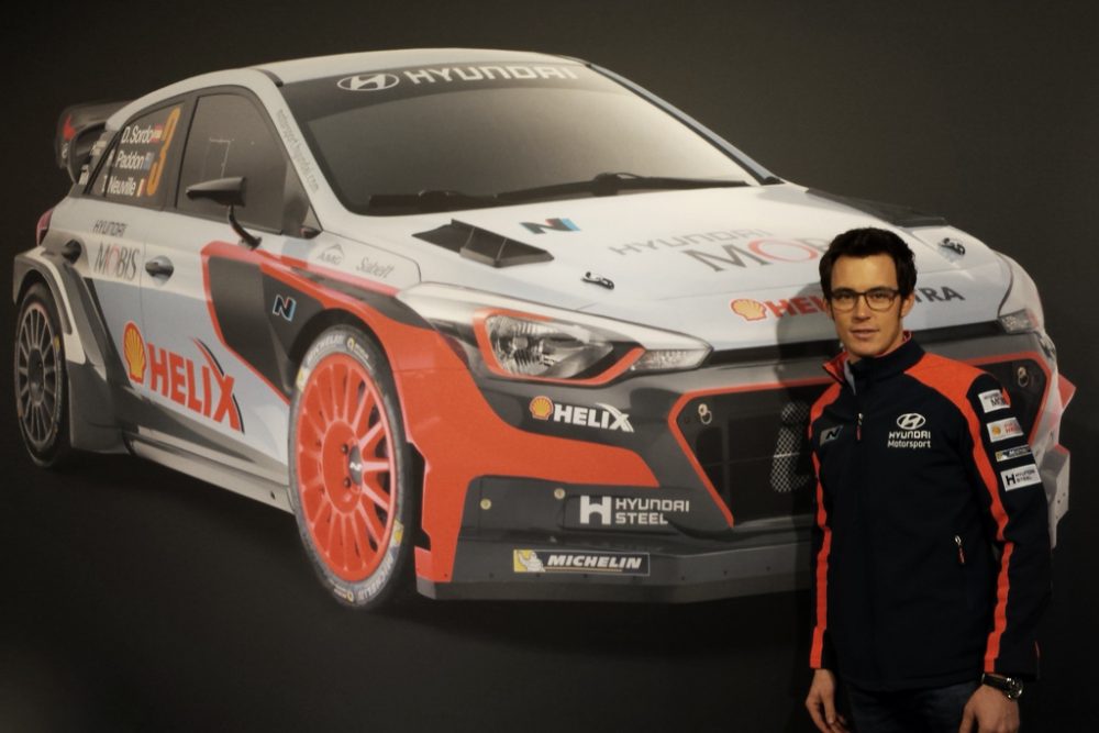 Thierry Neuville war am Dienstag beim Autosalon in Brüssel, bevor es Mittwoch zu letzten Testfahrten nach Gap geht. Nächste Woche startet dort die WM-Saison 2016.