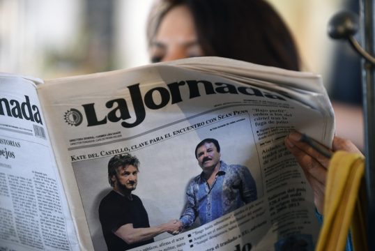 "La Jornada" zeigt das Foto von Sean Penn mit Drogenboss Joaquín "El Chapo" Guzman