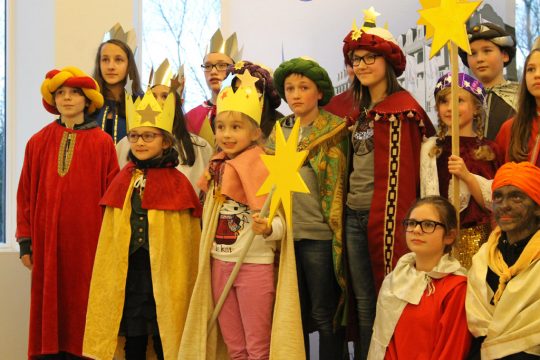 Ostbelgische Sternsinger im Parlament der DG