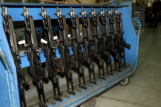 Waffen aus der Waffenschmiede FN Herstal (Illustrationsbild: Guy Mossay/Belga)