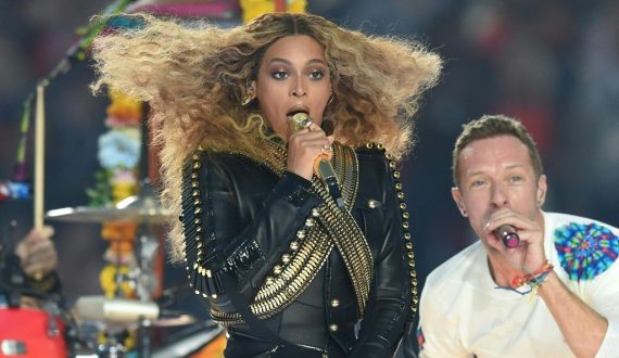 Beyoncé beim Super Bowl