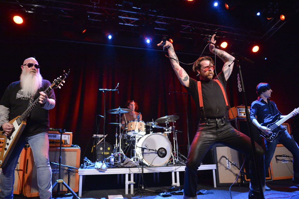 Eagles of Death Metal setzen Europatour in Schweden fort