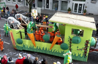 Rosenmontagszug in Eupen 2016