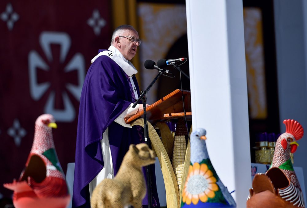 Papst Franzikus bei einer Messe in San Cristobal de Las Casas