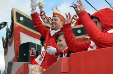 Rosenmontagszug in Bütgenbach