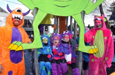 Rosenmontagszug in Bütgenbach