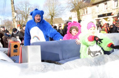 Rosenmontagszug in Bütgenbach