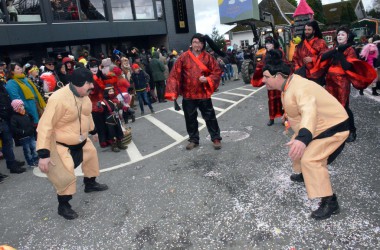 Rosenmontagszug in Bütgenbach