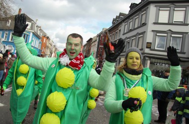 Rosenmontagszug in Eupen