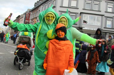 Rosenmontagszug in Eupen