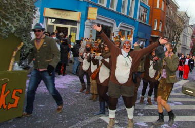 Rosenmontagszug in Eupen