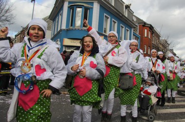 Rosenmontagszug in Eupen