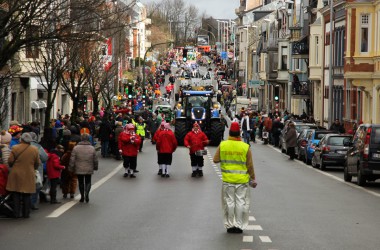 Rosenmontagszug in Eupen