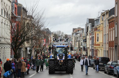 Rosenmontagszug in Eupen