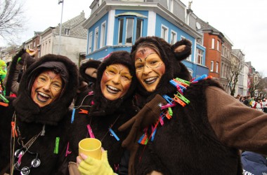 Rosenmontagszug in Eupen