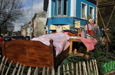 Rosenmontagszug in Eupen