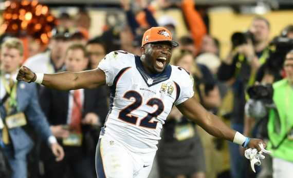 C. J. Anderson bejubelt den Super Bowl-Sieg der Denver Broncos