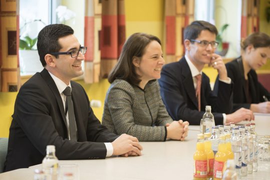 Minister Antoniadis und die luxemburgische Familienministerin Corinne Cahen gestern in Mersch