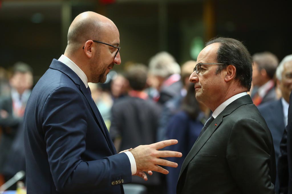 Belgiens Premierminister Charles Michel und der französische Präsident Francois Hollande beim EU-Gipfel am Donnerstag in Brüssel