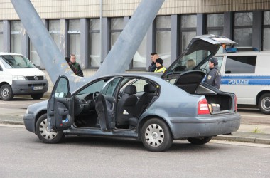 Polizei sichert Grenzübergang Lichtenbusch