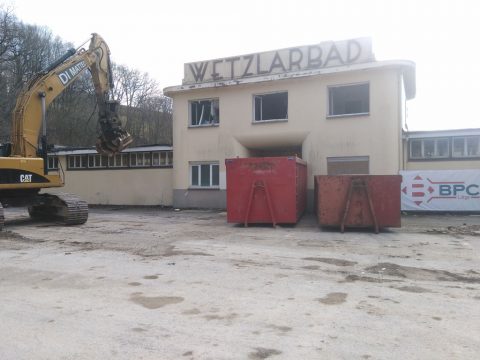Abriss Wetzlarbad begonnen