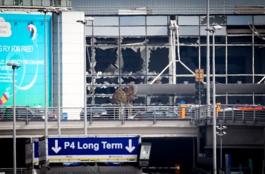 Nach Anschlägen: Die Fassade der Abflughalle des Brüsseler Airports Zaventem