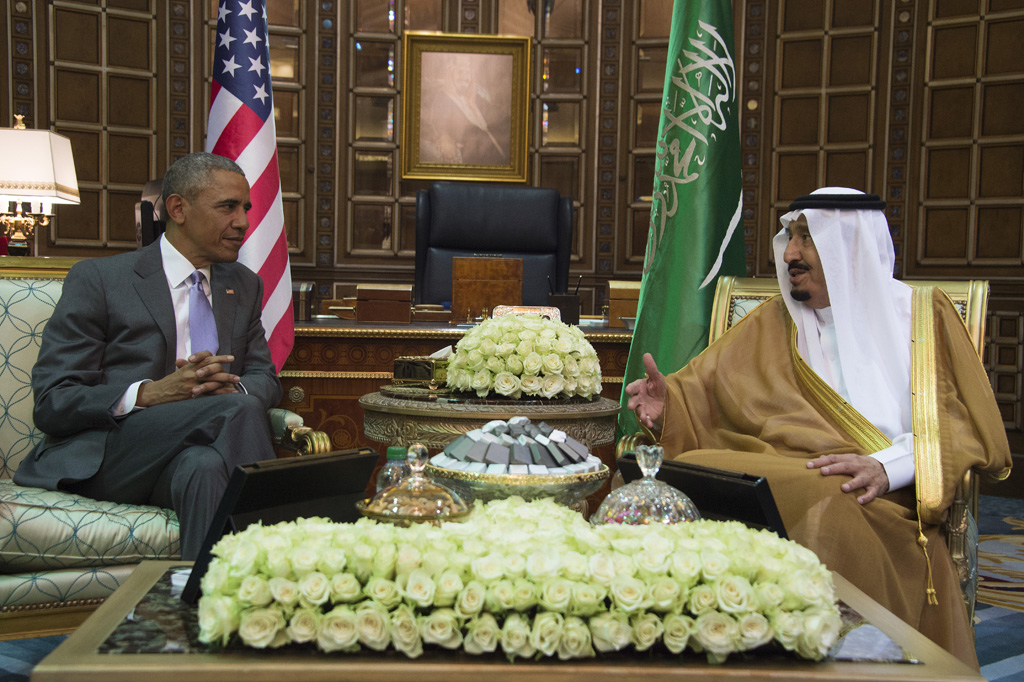 Barack Obama und der saudische König Salman bin Abdulaziz al-Saud am 20.4. in Riad