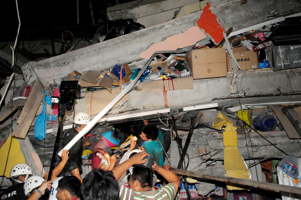 Heftiges Erdbeben in Ecuador - Bild: Manta