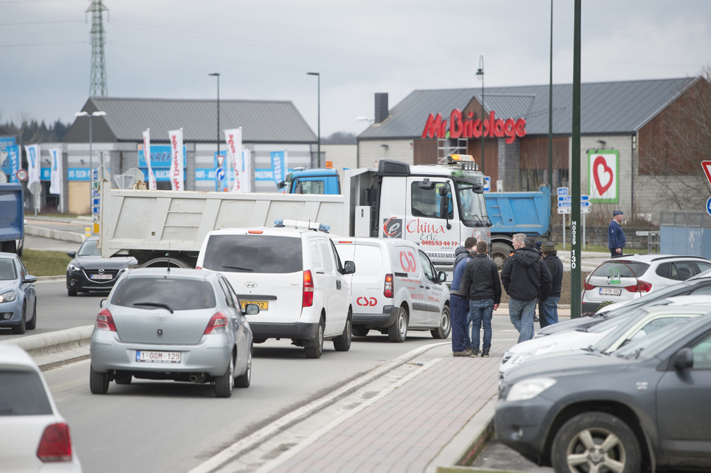 LKW-Maut: Lastwagen blockier'en die Straße nach Libramont- Recogne (1.4.)