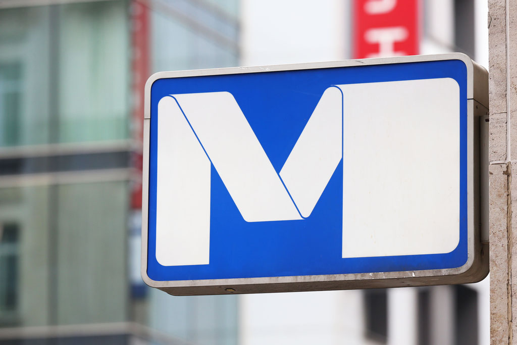 Metro-Schild in Brüssel (Illustrationsbild: Nicolas Materlinck/Belga)
