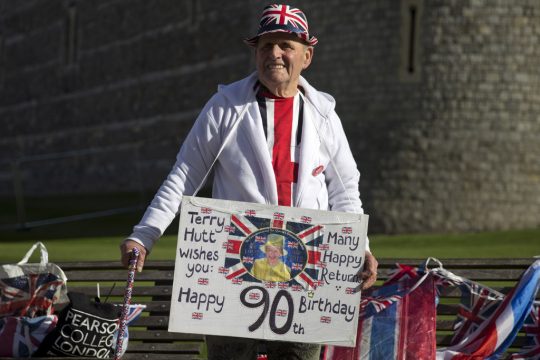 Queen-Fan Terry Hutt in London