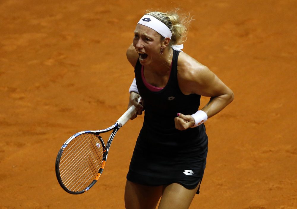 Yanina Wickmayer beim Spiel gegen die Serbin Aleksandra Krunic